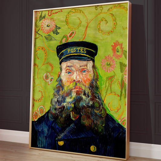 Postbode Van Gogh poster, ingelijst en staat tegen een donkere muur.